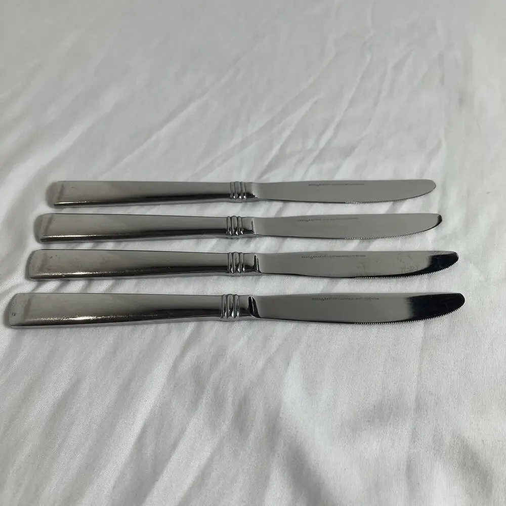 Reed & Barton Heritage Mint Stainless Steal Dinner Knives Set Of 4 pieces, China